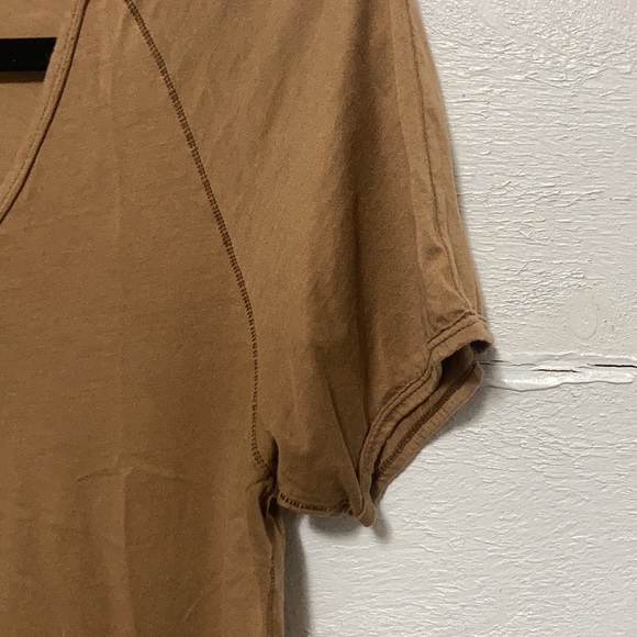 Wilfred tshirt - Picture 5 of 5